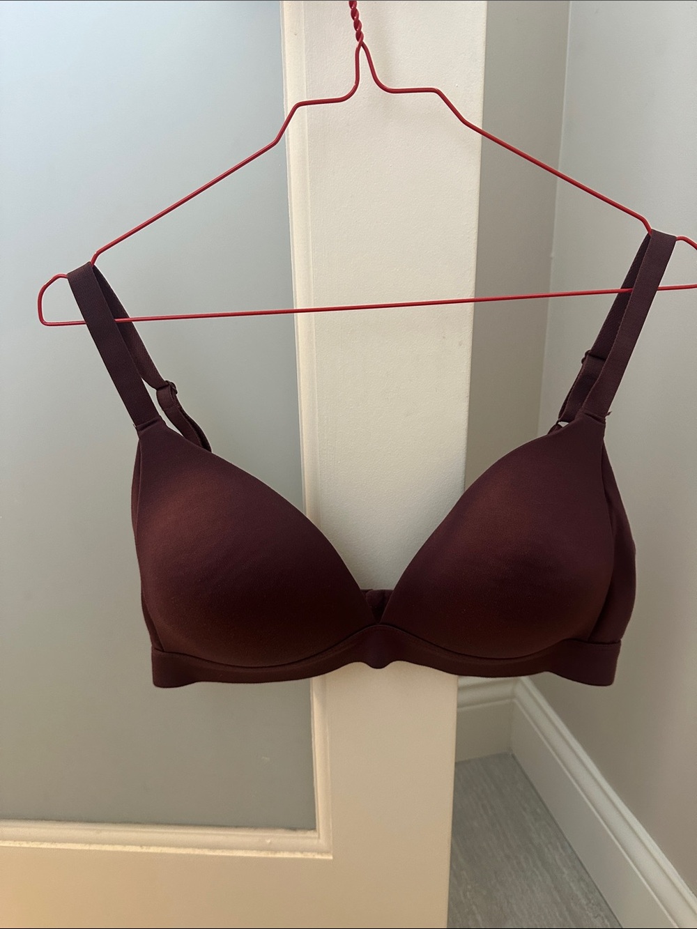Auden Smooth Wireless Bra in Deep Wine